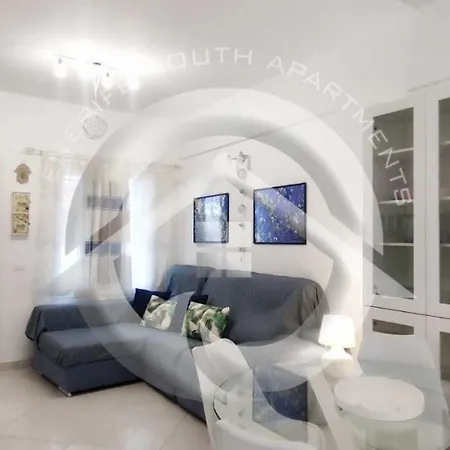 Alcala' Mendez Apartment