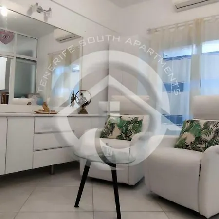 Alcala' Mendez Apartment